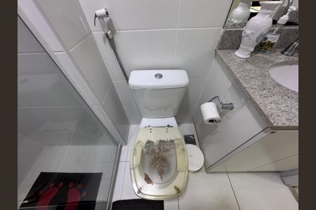 Apartamento à venda com 67m², 2 quartos e 1 vagaBanheiro Social