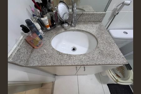 Apartamento à venda com 67m², 2 quartos e 1 vagaBanheiro da Suíte