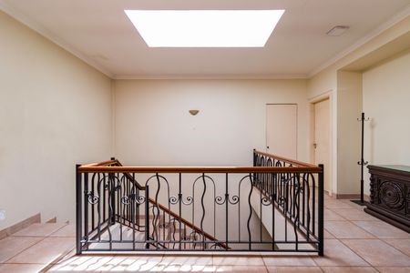 Casa para alugar com 611m², 4 quartos e 6 vagas Casa para alugar com 611m², 4 quartos e 6 vagasÁrea comum