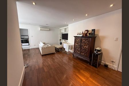 Apartamento à venda com 129m², 3 quartos e 1 vagaFoto 02