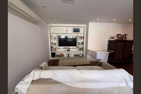 Apartamento à venda com 129m², 3 quartos e 1 vagaFoto 09