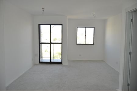 Studio de kitnet/studio para alugar com 1 quarto, 35m² em Todos Os Santos, Rio de Janeiro