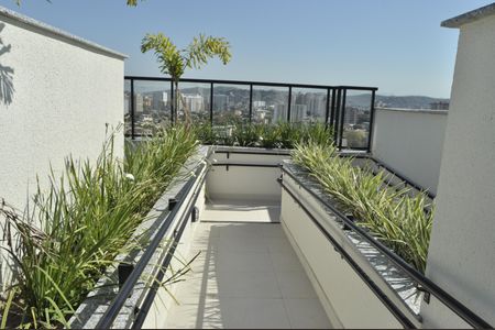 Studio à venda com 35m², 1 quarto e sem vagaÁrea comum