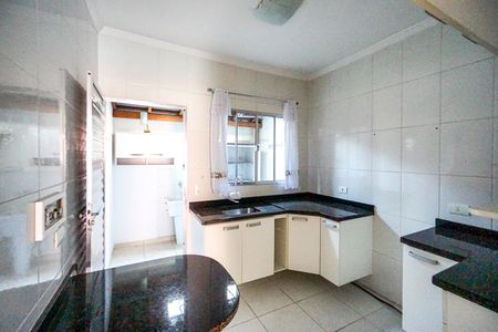 Apartamento para alugar com 74m², 2 quartos e 1 vagaCozinha