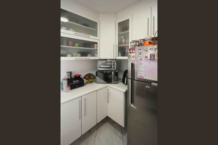 Casa à venda com 80m², 2 quartos e 2 vagas Casa à venda com 80m², 2 quartos e 2 vagasCozinha