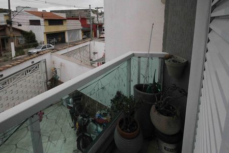 Casa à venda com 80m², 2 quartos e 2 vagas Casa à venda com 80m², 2 quartos e 2 vagasVaranda Suíte 2