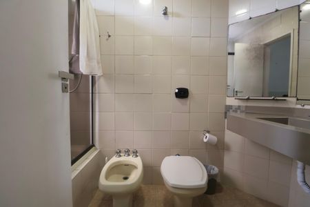 Apartamento para alugar com 160m², 3 quartos e 3 vagasBanheiro da Suíte 3