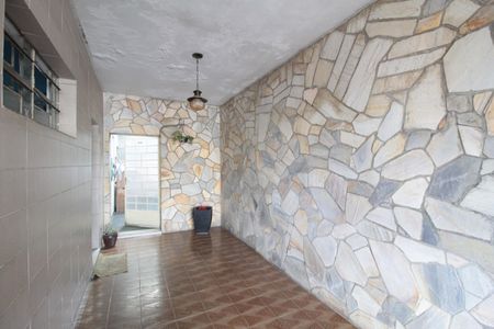 Casa à venda com 233m², 2 quartos e 2 vagasGaragem