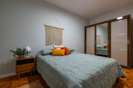 Quarto 1 de apartamento para alugar com 2 quartos, 79m² em Pinheiros, São Paulo