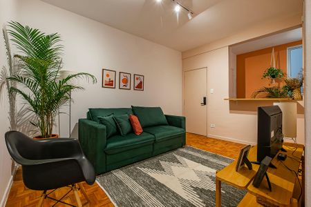 Sala de apartamento para alugar com 2 quartos, 79m² em Pinheiros, São Paulo