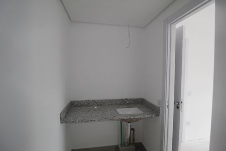 Apartamento à venda com 70m², 2 quartos e 1 vagaBanheiro da Suíte 2