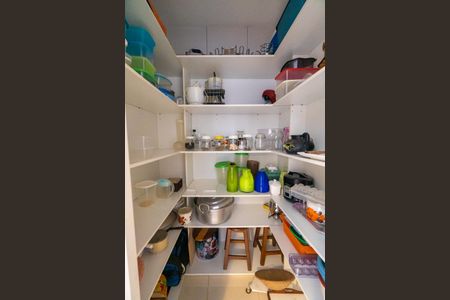 Apartamento à venda com 209m², 3 quartos e 3 vagasCozinha Despensa