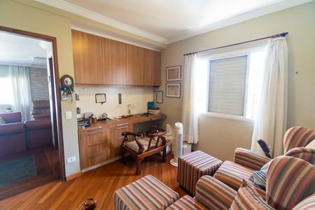 Apartamento à venda com 209m², 3 quartos e 3 vagasEscritório