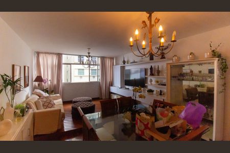 Sala de apartamento à venda com 3 quartos, 190m² em Icaraí, Niterói
