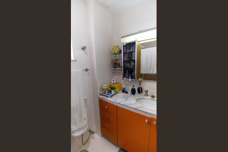 Apartamento à venda com 190m², 3 quartos e 1 vagaBanheiro 2