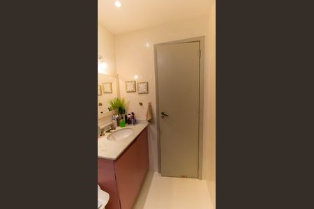 Apartamento à venda com 190m², 3 quartos e 1 vagaBanheiro 1