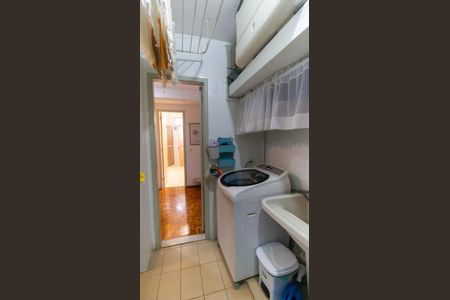 Apartamento à venda com 190m², 3 quartos e 1 vagaÁrea de Serviço