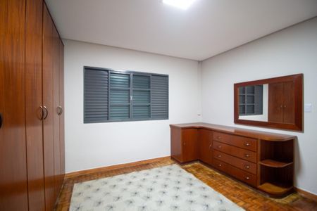 Casa para alugar com 150m², 3 quartos e 1 vagaQuarto 1