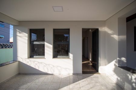 Casa para alugar com 150m², 3 quartos e 1 vagaFachada