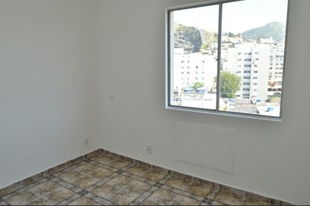 Apartamento à venda com 70m², 3 quartos e 1 vagaQuarto 2