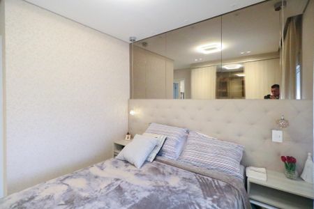 Apartamento à venda com 67m², 2 quartos e 2 vagas Apartamento à venda com 67m², 2 quartos e 2 vagasSuíte
