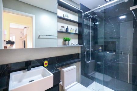 Apartamento à venda com 67m², 2 quartos e 2 vagas Apartamento à venda com 67m², 2 quartos e 2 vagasBanheiro Social