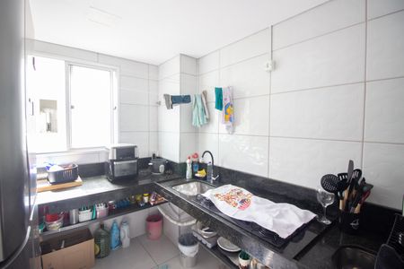 Apartamento para alugar com 47m², 2 quartos e 1 vagaCozinha e Área de Serviço