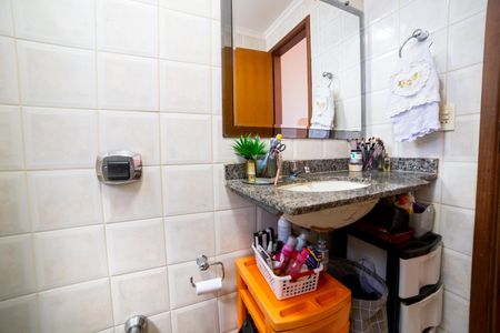Apartamento à venda com 80m², 2 quartos e 1 vaga Apartamento à venda com 80m², 2 quartos e 1 vagaBanheiro da Suíte