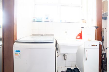 Apartamento à venda com 80m², 2 quartos e 1 vaga Apartamento à venda com 80m², 2 quartos e 1 vagaÁrea de Serviço