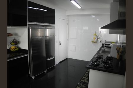 Foto 03 de apartamento à venda com 4 quartos, 177m² em Jardim Monte Kemel, São Paulo