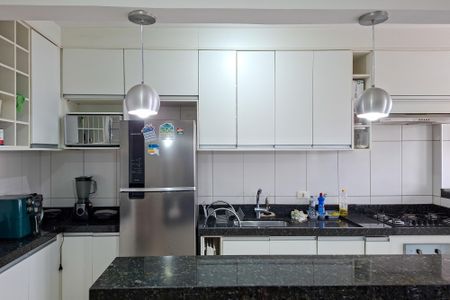 Apartamento para alugar com 72m², 2 quartos e 2 vagasCozinha