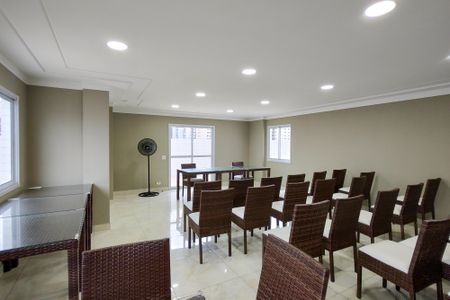 Apartamento para alugar com 72m², 2 quartos e 2 vagasÁrea comum - Salão de festas