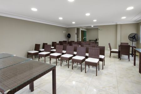 Apartamento para alugar com 72m², 2 quartos e 2 vagasÁrea comum - Salão de festas