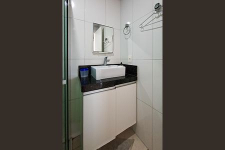 Apartamento para alugar com 72m², 2 quartos e 2 vagasBanheiro Social