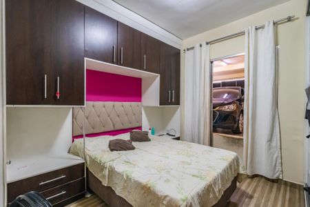 Casa à venda com 120m², 3 quartos e 2 vagasQuarto 3