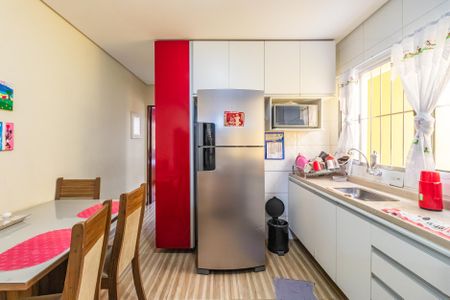 Casa à venda com 120m², 3 quartos e 2 vagasCozinha