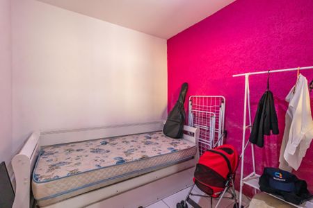 Casa à venda com 120m², 3 quartos e 2 vagasQuarto 2