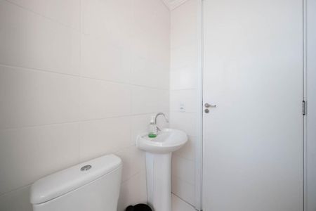 Apartamento para alugar com 41m², 2 quartos e sem vagaBanheiro