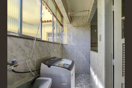 Apartamento à venda com 60m², 3 quartos e sem vagaÁrea de Serviço