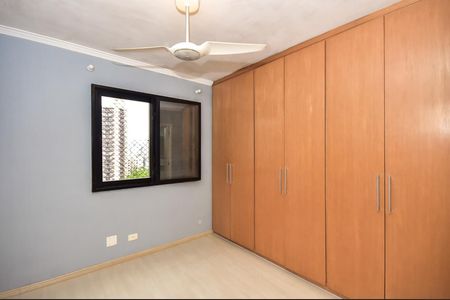 Apartamento à venda com 71m², 3 quartos e 2 vagasSuíte
