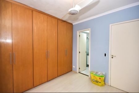 Apartamento à venda com 71m², 3 quartos e 2 vagasSuíte