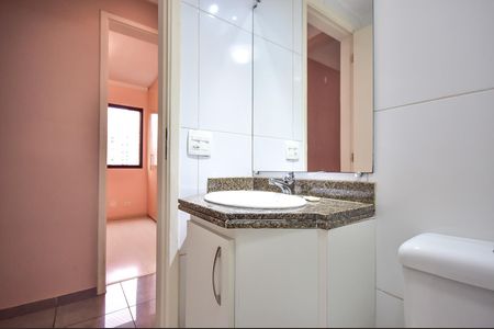 Apartamento à venda com 71m², 3 quartos e 2 vagasBanheiro Social