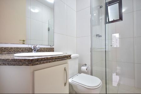 Apartamento à venda com 71m², 3 quartos e 2 vagasBanheiro Social