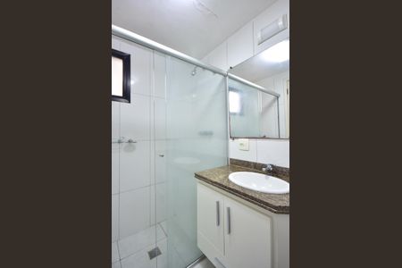 Apartamento à venda com 71m², 3 quartos e 2 vagasBanheiro da Suíte