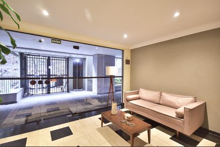 Apartamento à venda com 71m², 3 quartos e 2 vagasHall Social