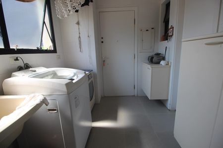 Apartamento à venda com 158m², 4 quartos e 2 vagasÁrea de Serviço