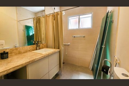 Casa à venda com 160m², 3 quartos e 2 vagasBanheiro do Quarto 1