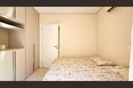 Casa à venda com 160m², 3 quartos e 2 vagasBanheiro do Quarto 2