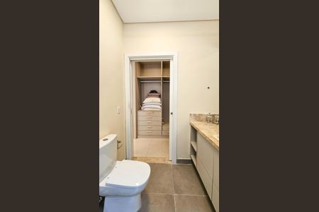 Casa à venda com 160m², 3 quartos e 2 vagasBanheiro do Quarto 1