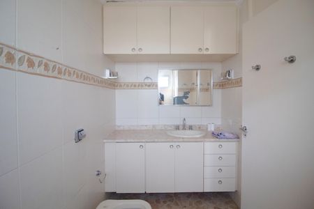 Apartamento à venda com 117m², 3 quartos e 1 vagaBanheiro da Suíte